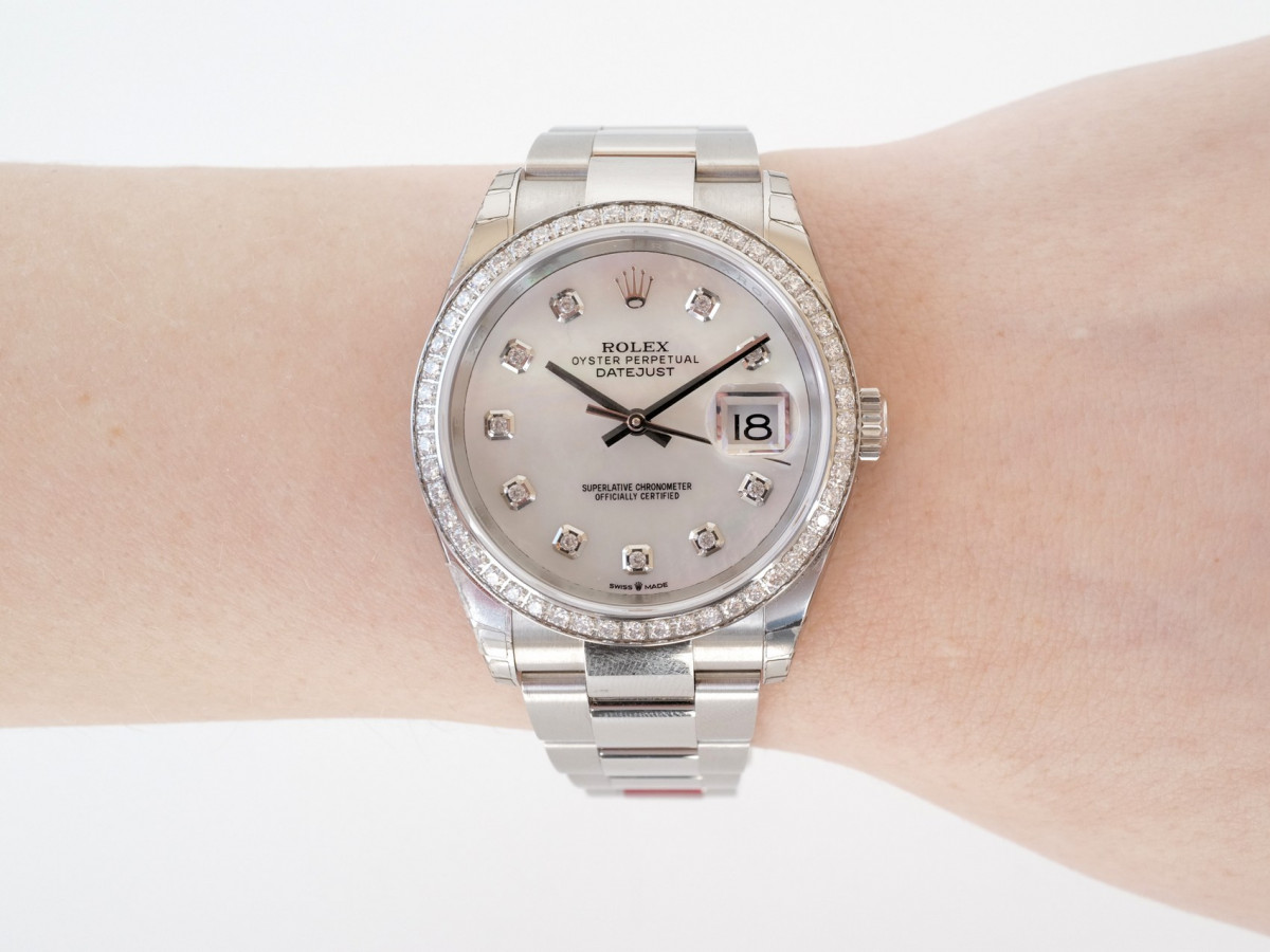 Швейцарские часы Rolex Datejust 36 MOP Diamond Dial Bezel