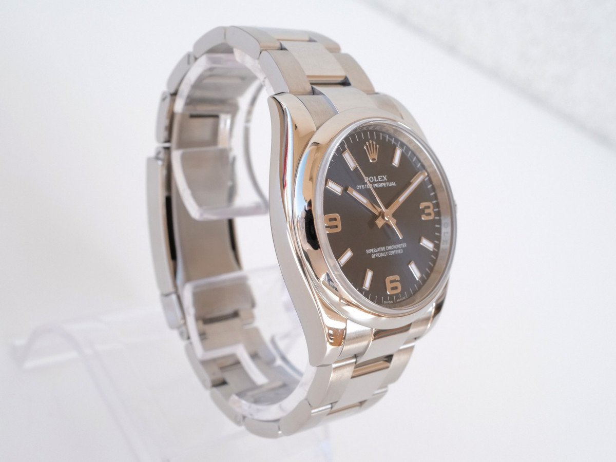 Швейцарський годинник Rolex Oyster Perpetual 34 Blue Dial