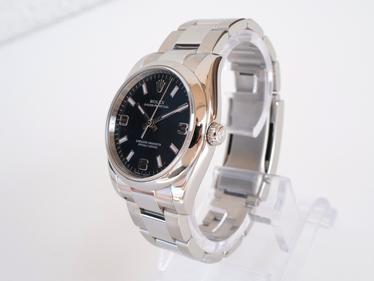 Швейцарський годинник Rolex Oyster Perpetual 34 Blue Dial
