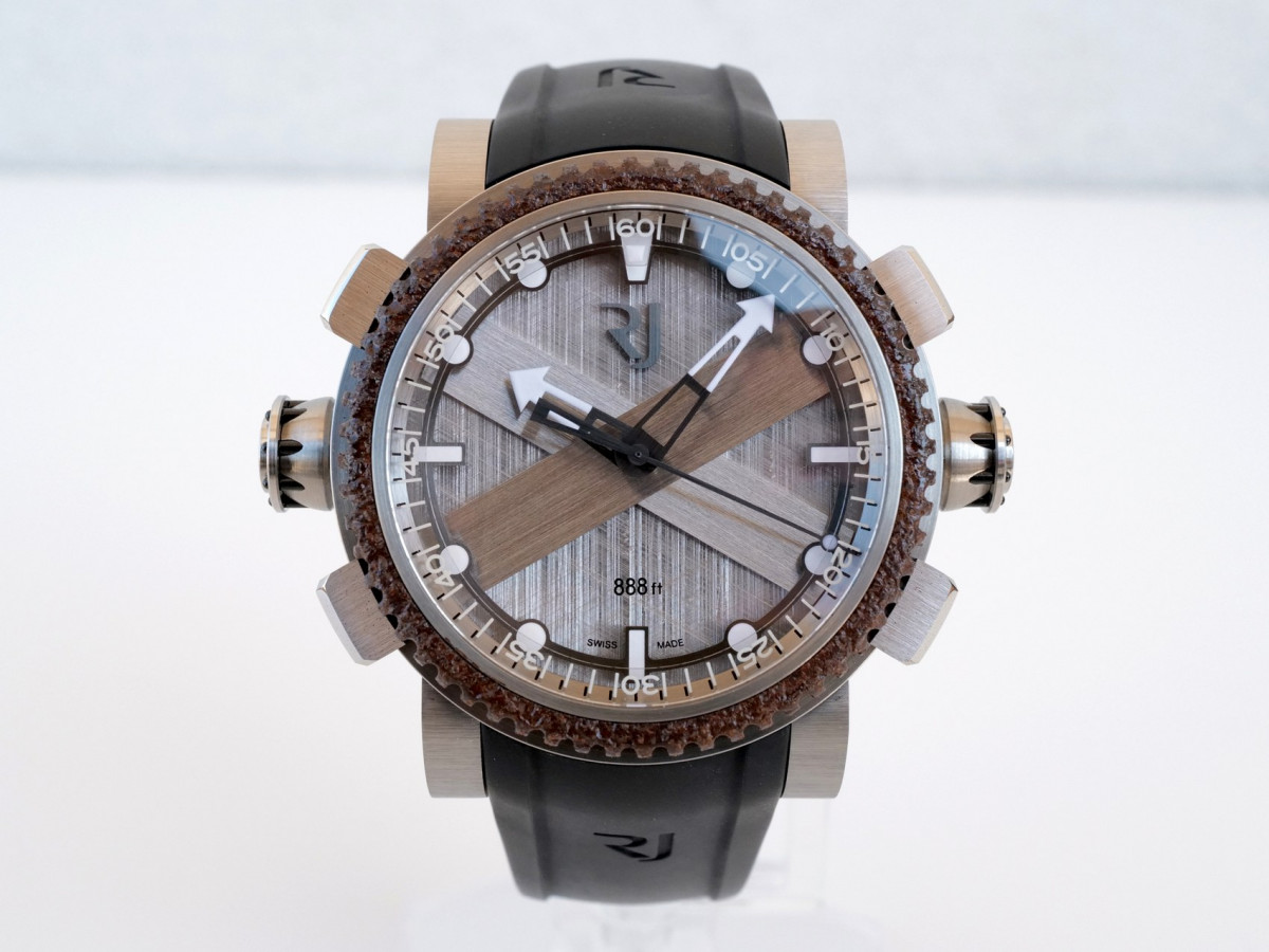 Швейцарские часы Romain Jerome Titanic-DNA Octopus