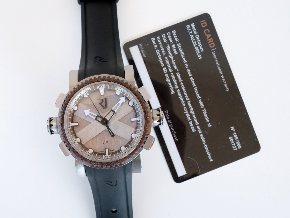 Швейцарские часы Romain Jerome Titanic-DNA Octopus