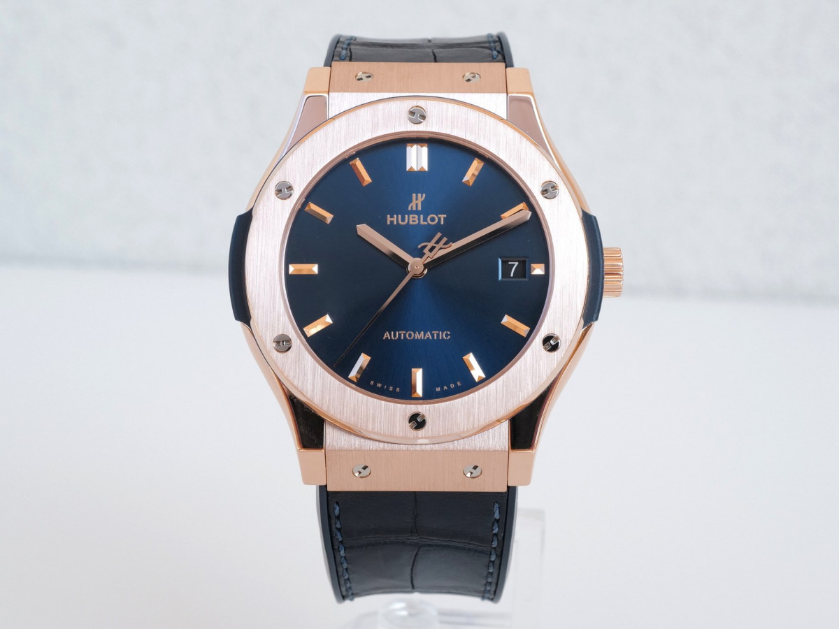 Швейцарський годинник Hublot Classic Fusion 45 King Gold Blue 18K Rose Gold