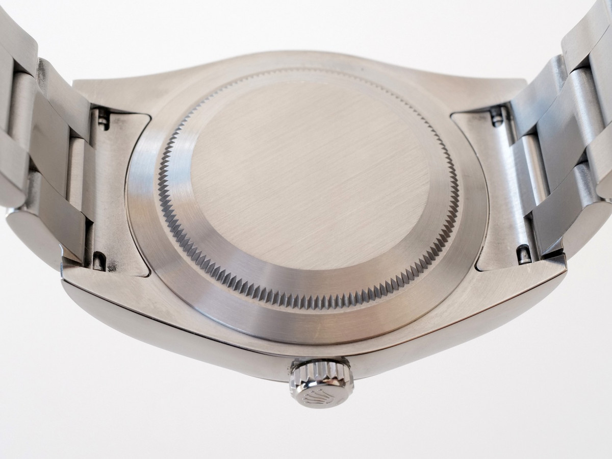 Швейцарський годинник Rolex Oyster Perpetual 39 Blue Dial