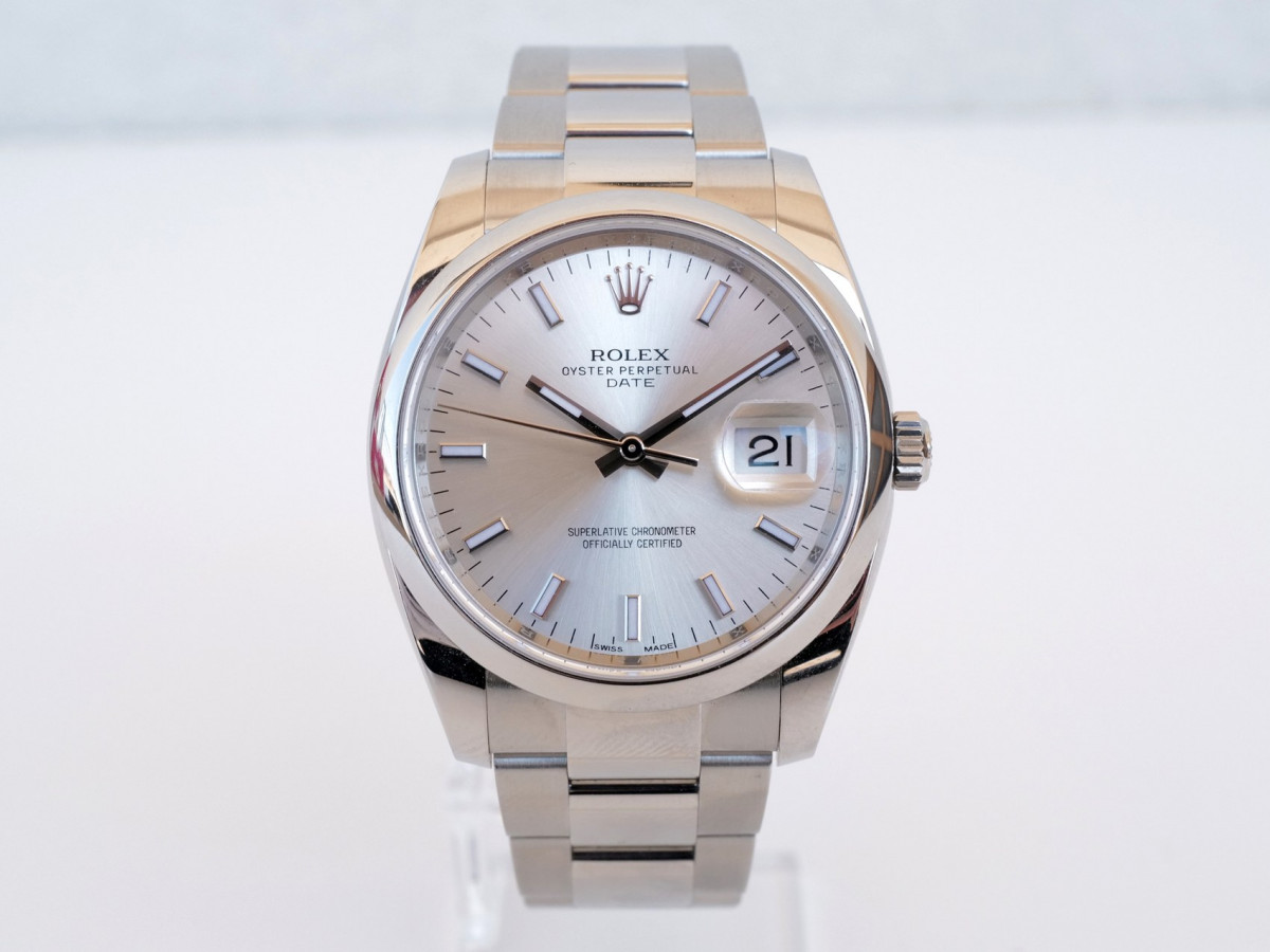 Швейцарський годинник Rolex Oyster Perpetual Date Silver Dial