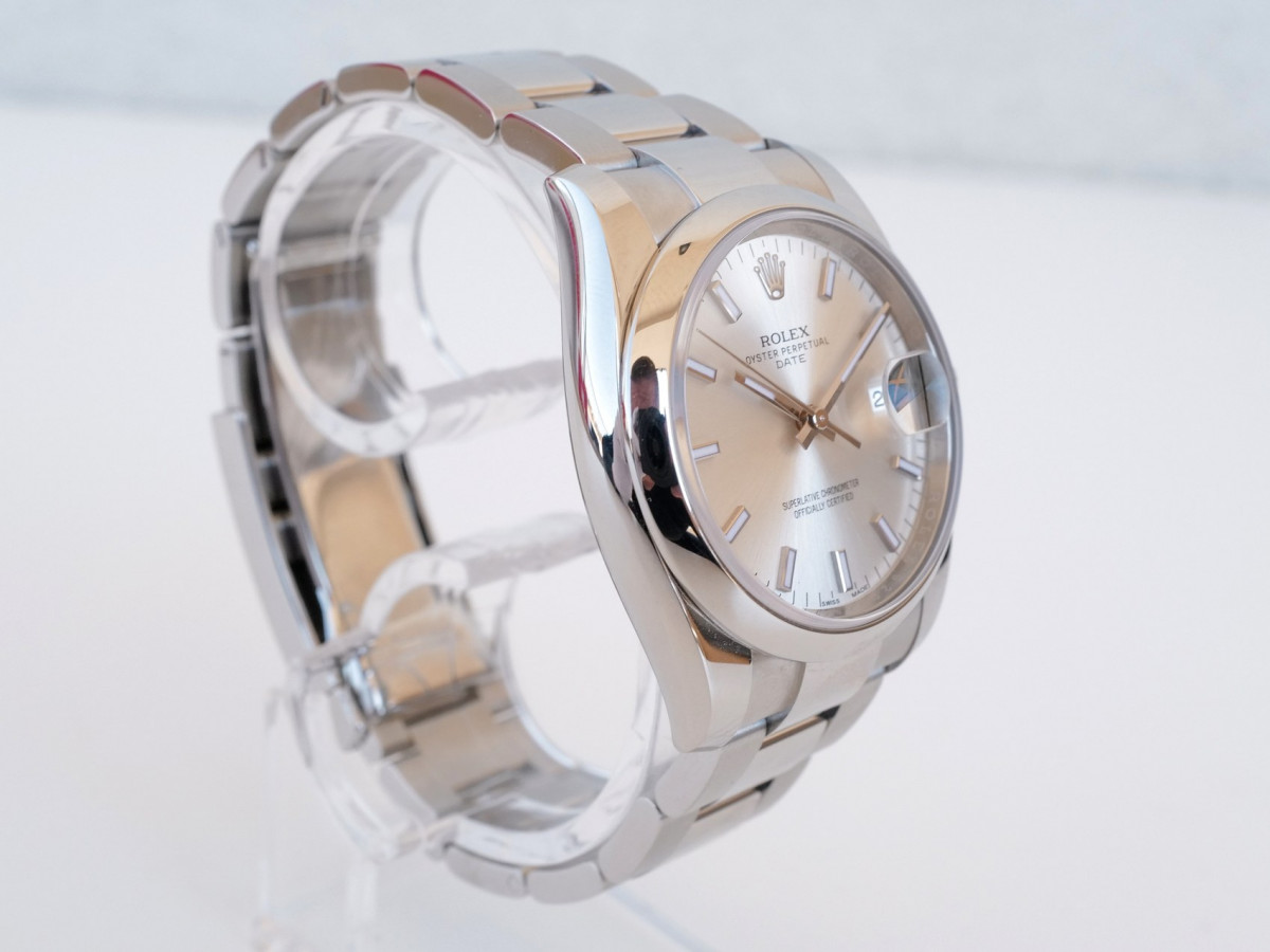 Швейцарський годинник Rolex Oyster Perpetual Date Silver Dial