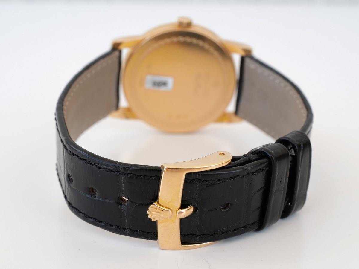 Швейцарський годинник Rolex Cellini 18K Yellow Gold Manual Wind White Dial