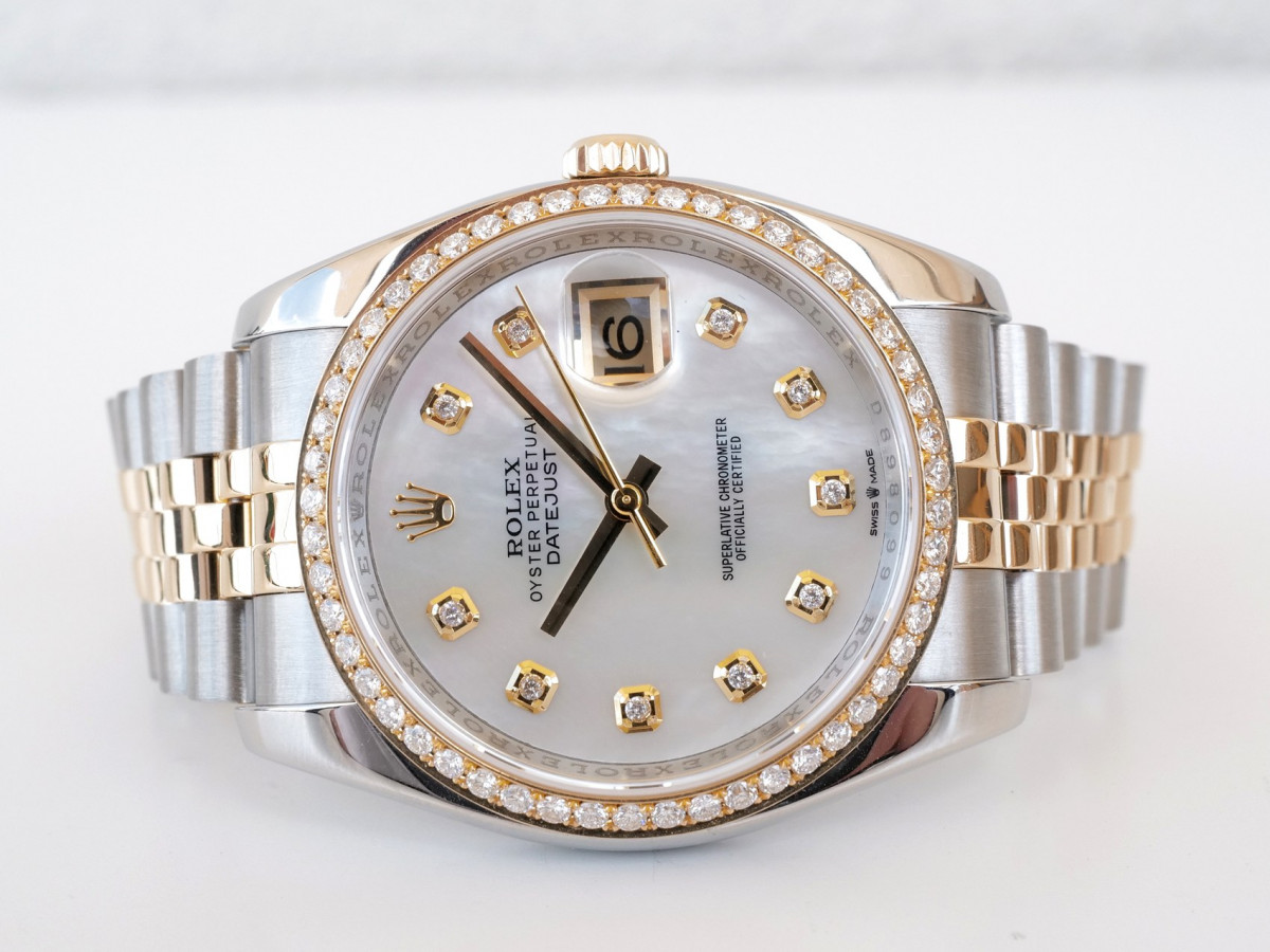 Швейцарський годинник Rolex Datejust 36mm Jubilee Steel and Yellow Gold MOP Diamond Dial