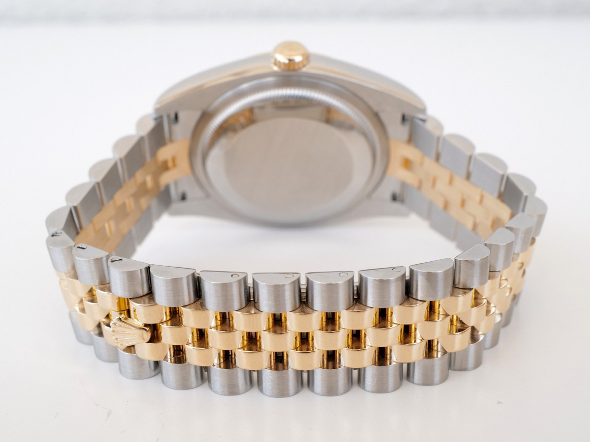 Швейцарський годинник Rolex Datejust 36mm Jubilee Steel and Yellow Gold MOP Diamond Dial