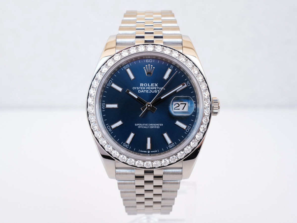 Швейцарський годинник Rolex Datejust 41 Blue Dial Diamond Bezel Jubilee Bracelet