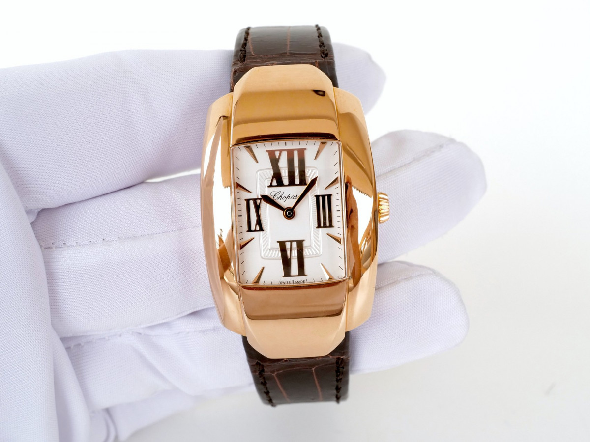 Швейцарские часы Chopard La Strada Cushion 18K Rose Gold