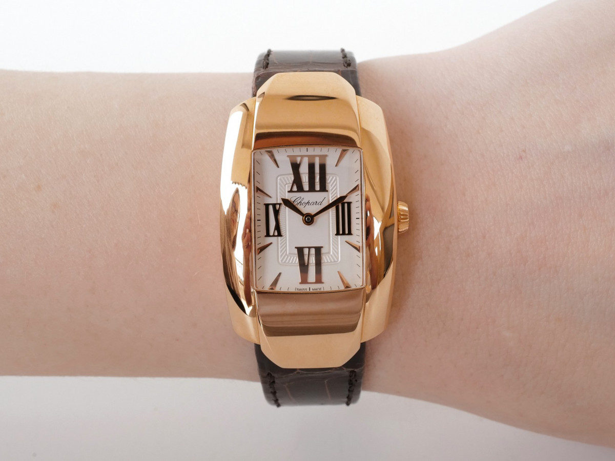 Швейцарские часы Chopard La Strada Cushion 18K Rose Gold