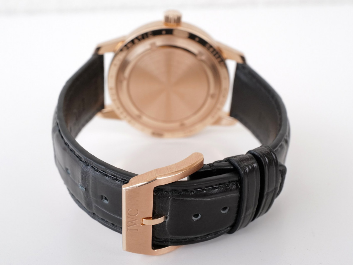 Швейцарський годинник IWC Ingenieur Automatic 18K Rose Gold