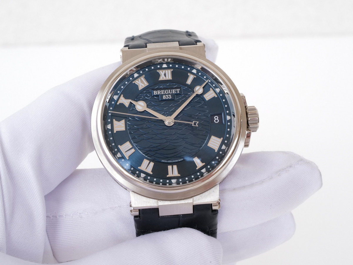 Швейцарський годинник Breguet Marine Date 18K White Gold