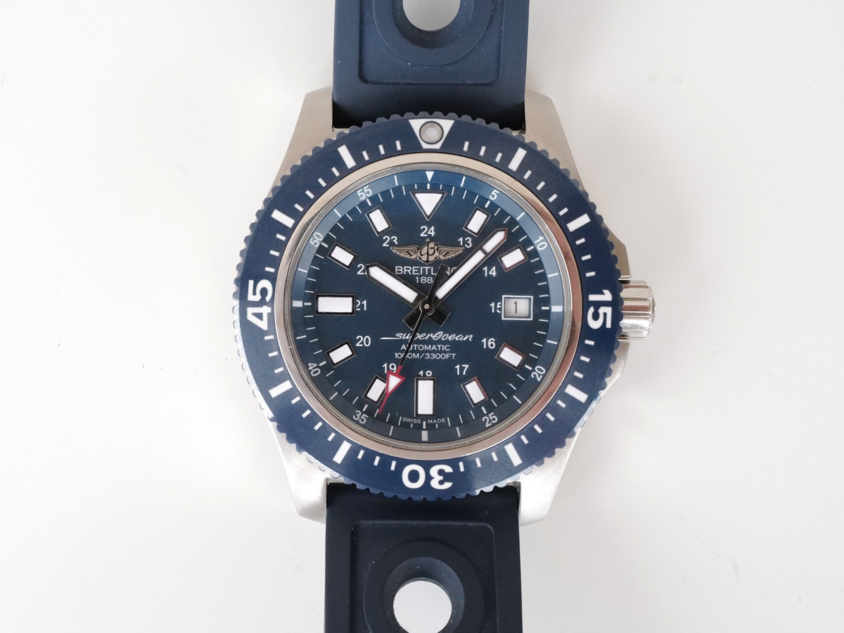 Швейцарський годинник Breitling Superocean 44 Blue Dial