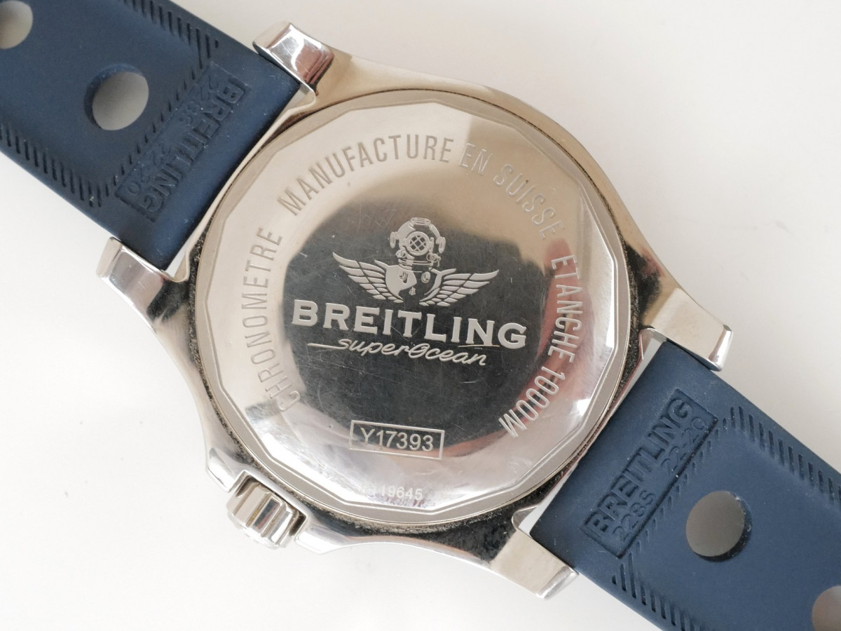Швейцарський годинник Breitling Superocean 44 Blue Dial