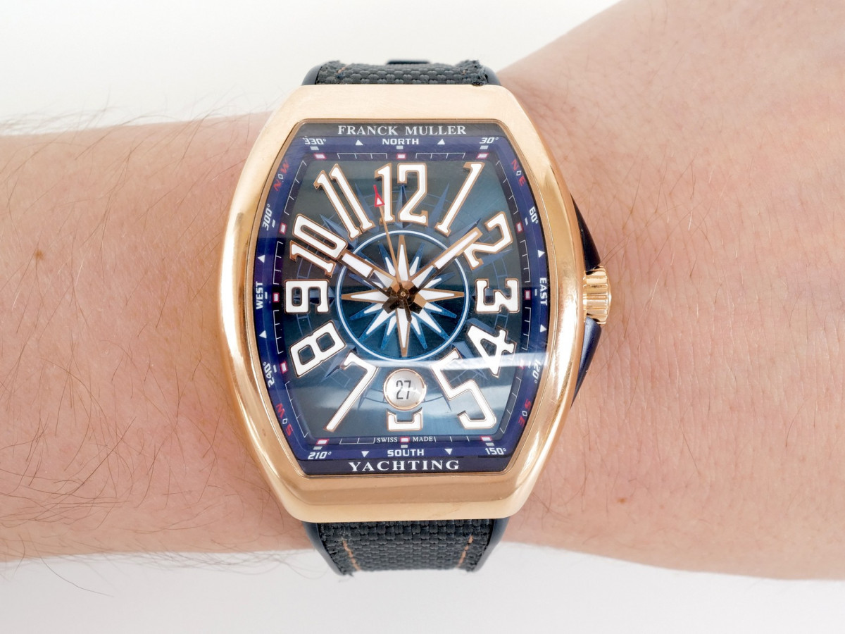 Швейцарський годинник Franck Muller Vanguard Yachting Automatic Blue Dial 18k Rose Gold