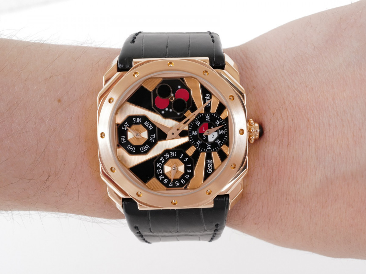 Швейцарський годинник Gerald Genta Octo 48-Month Moon Phase Perpetual Calendar 18K Rose Gold