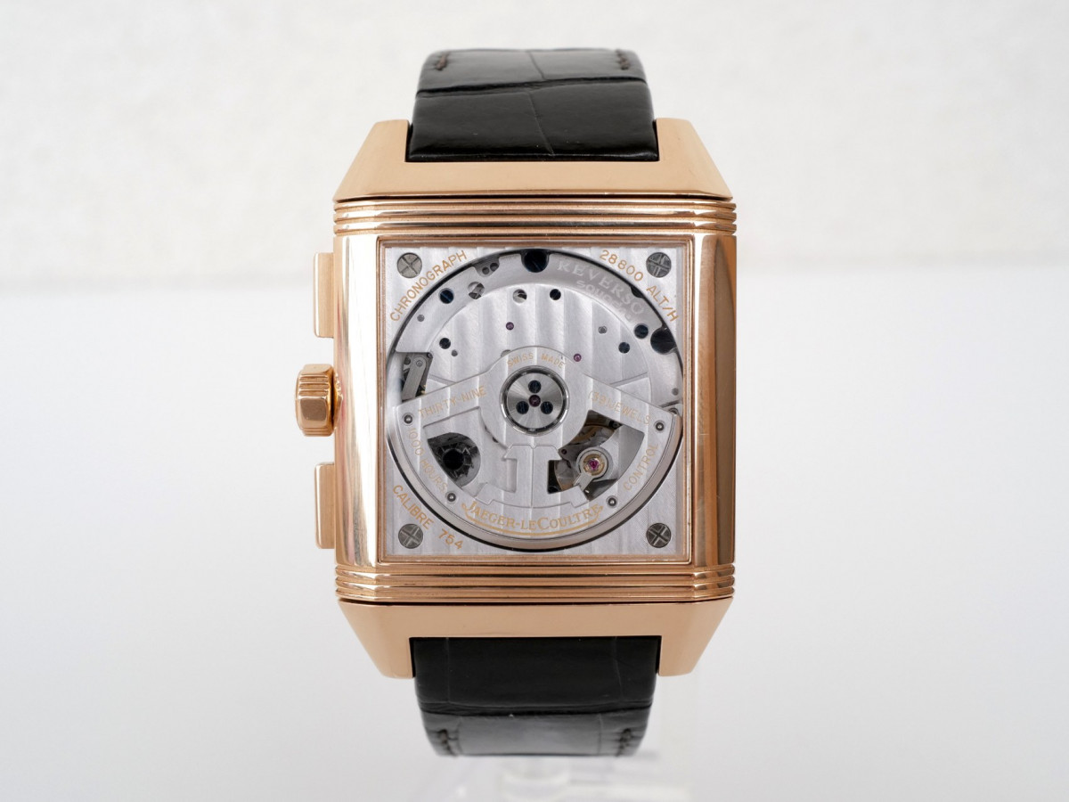 Швейцарские часы Jaeger-LeCoultre Reverso Squadra Chronograph GMT 18k Rose Gold