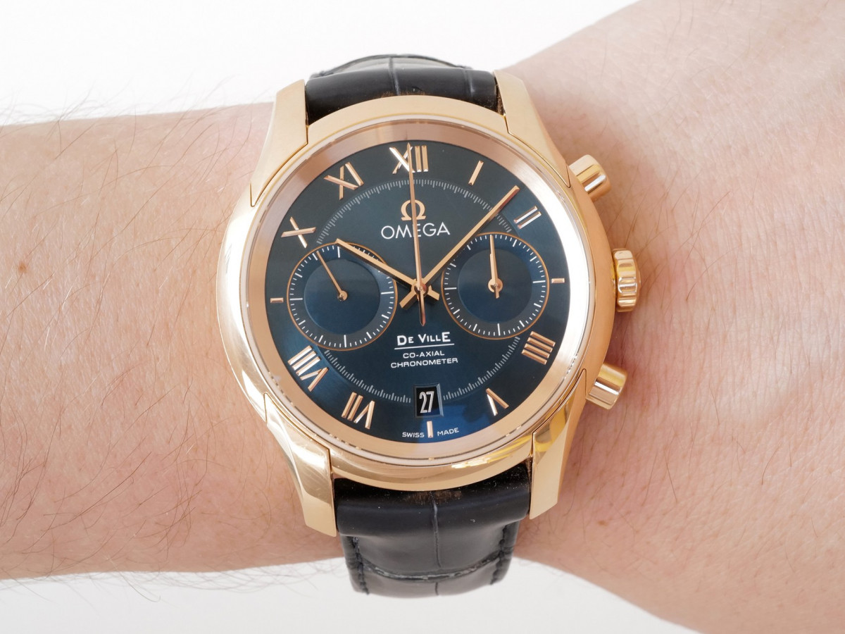 Швейцарские часы Omega De Ville Hour Vision Co-Axial 18K Rose Gold Blue Dial Chronograph