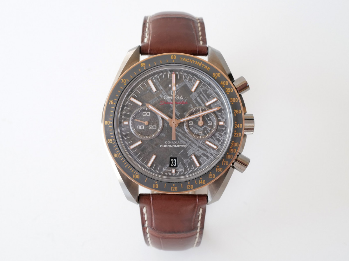 Швейцарський годинник Omega Speedmaster Moonwatch Grey Side of the Moon Meteorite Dial Ceramic