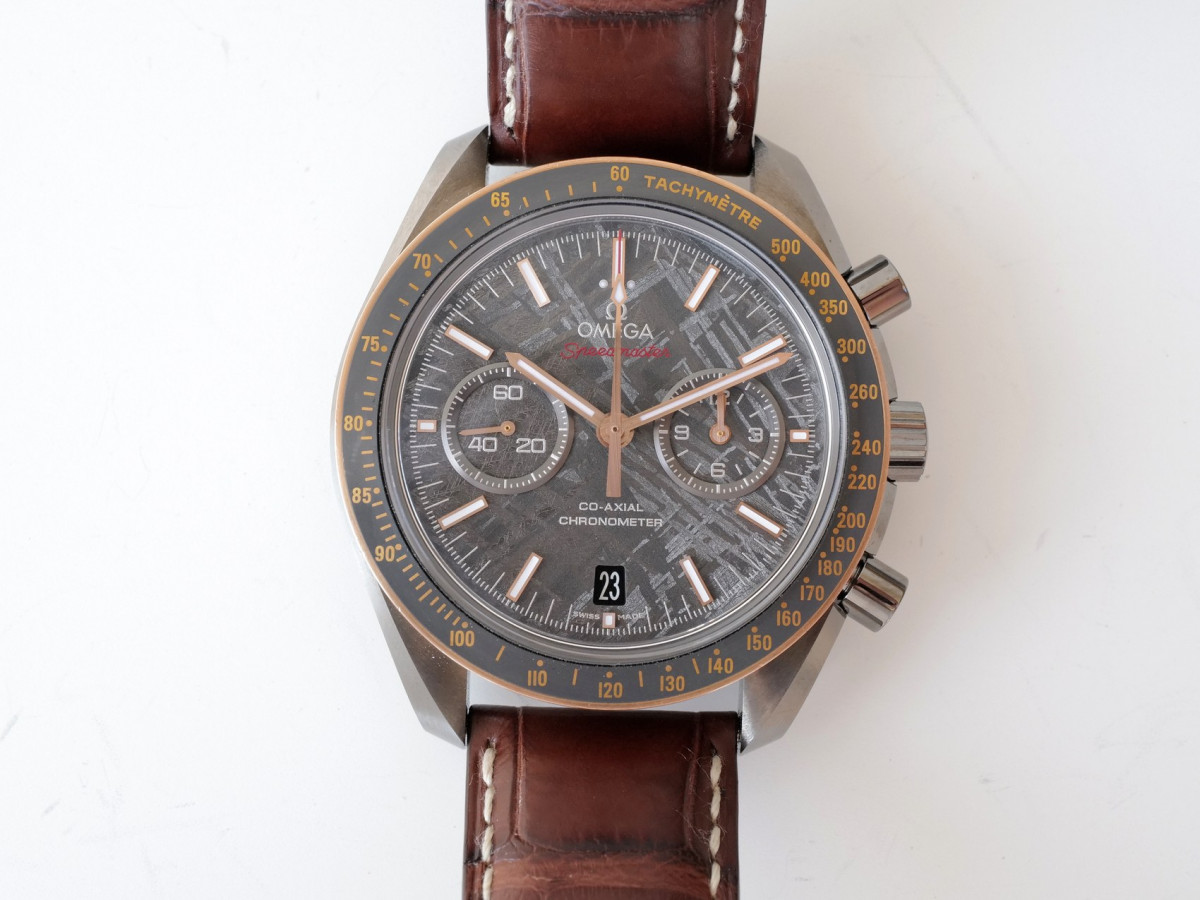 Швейцарський годинник Omega Speedmaster Moonwatch Grey Side of the Moon Meteorite Dial Ceramic
