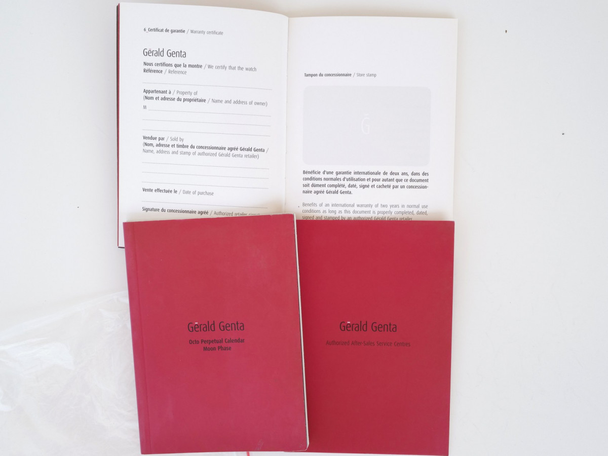 Швейцарський годинник Gerald Genta Octo 48-Month Moon Phase Perpetual Calendar 18K Rose Gold