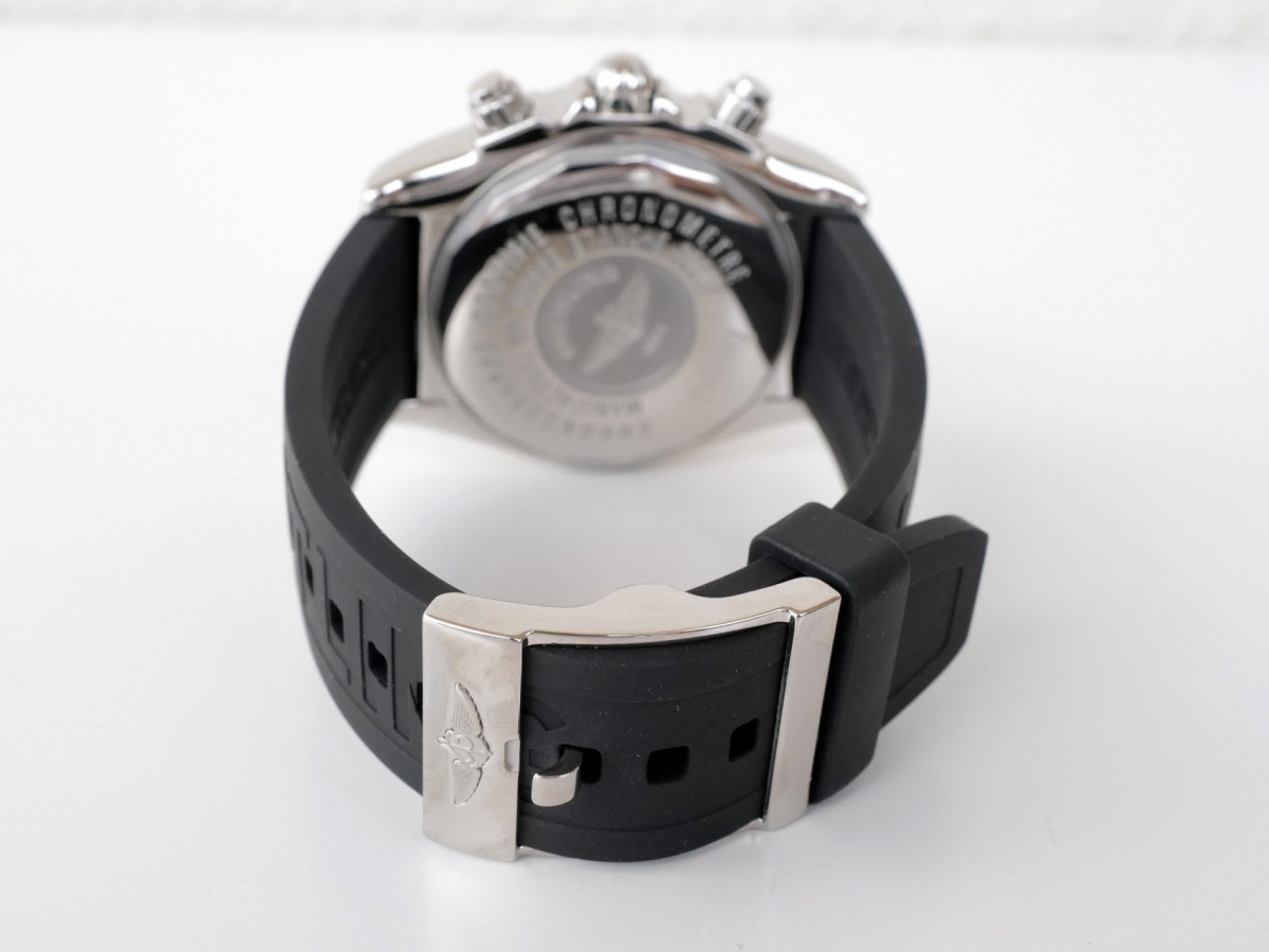 Швейцарские часы Breitling Chronomat Evolution Chronograph Panda Dial 44mm