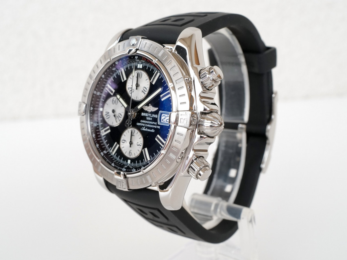 Швейцарские часы Breitling Chronomat Evolution Chronograph Panda Dial 44mm