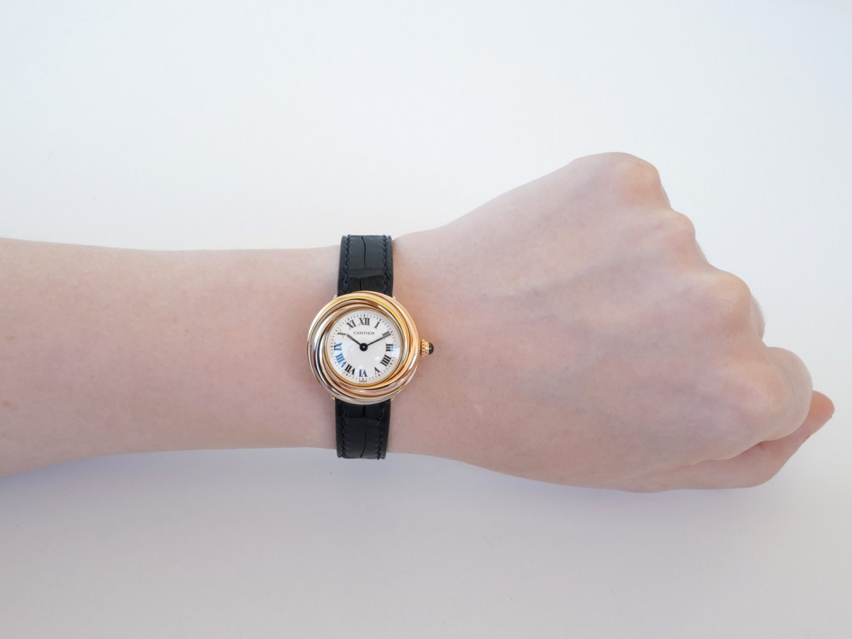 Швейцарские часы Cartier Trinity 18K Tricolor Yellow Rose White Gold Ladies 27mm