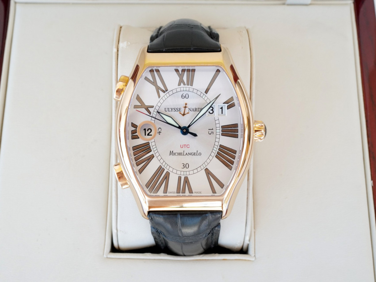Швейцарские часы Ulysse Nardin Michelangelo Gigante UTC Dual Time 18k Rose Gold