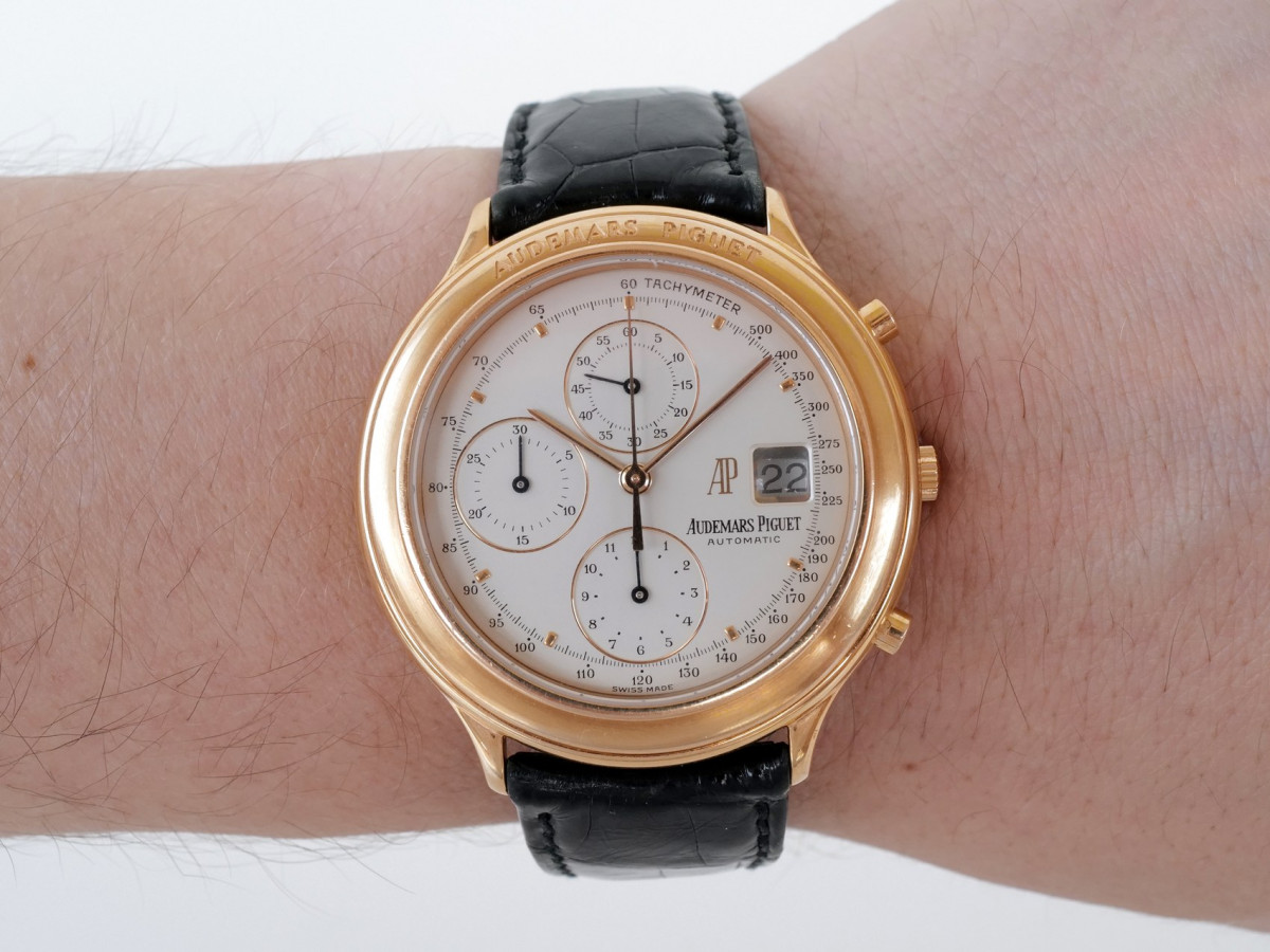 Швейцарський годинник Audemars Piguet Huitieme Chronograph 18K Rose Gold