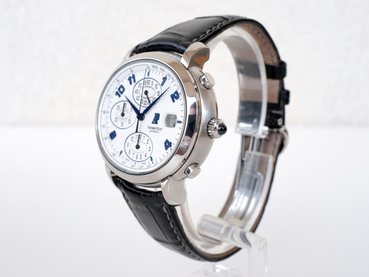 Швейцарський годинник Audemars Piguet Millenary Chronograph White Dial