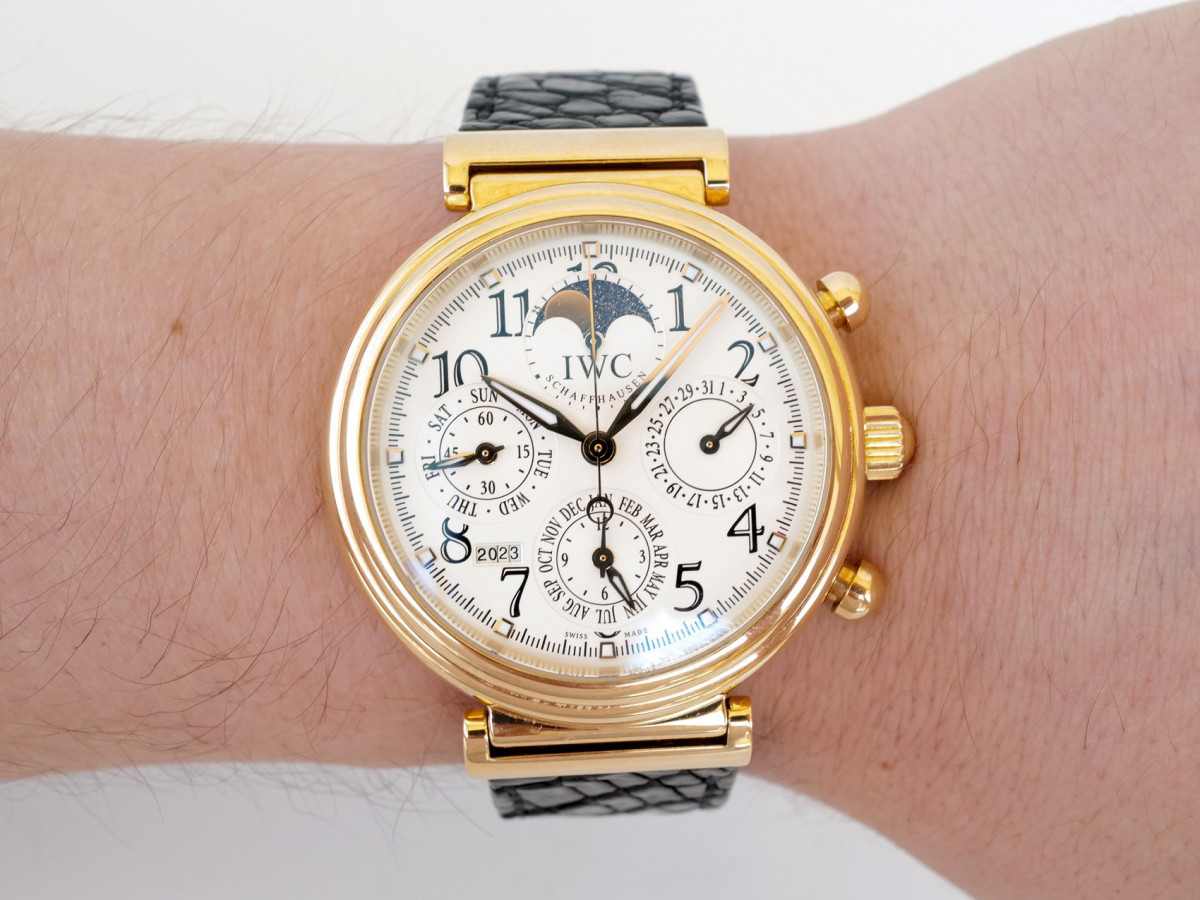 Швейцарские часы IWC Da Vinci Perpetual Calendar Chronograph 18k Yellow Gold