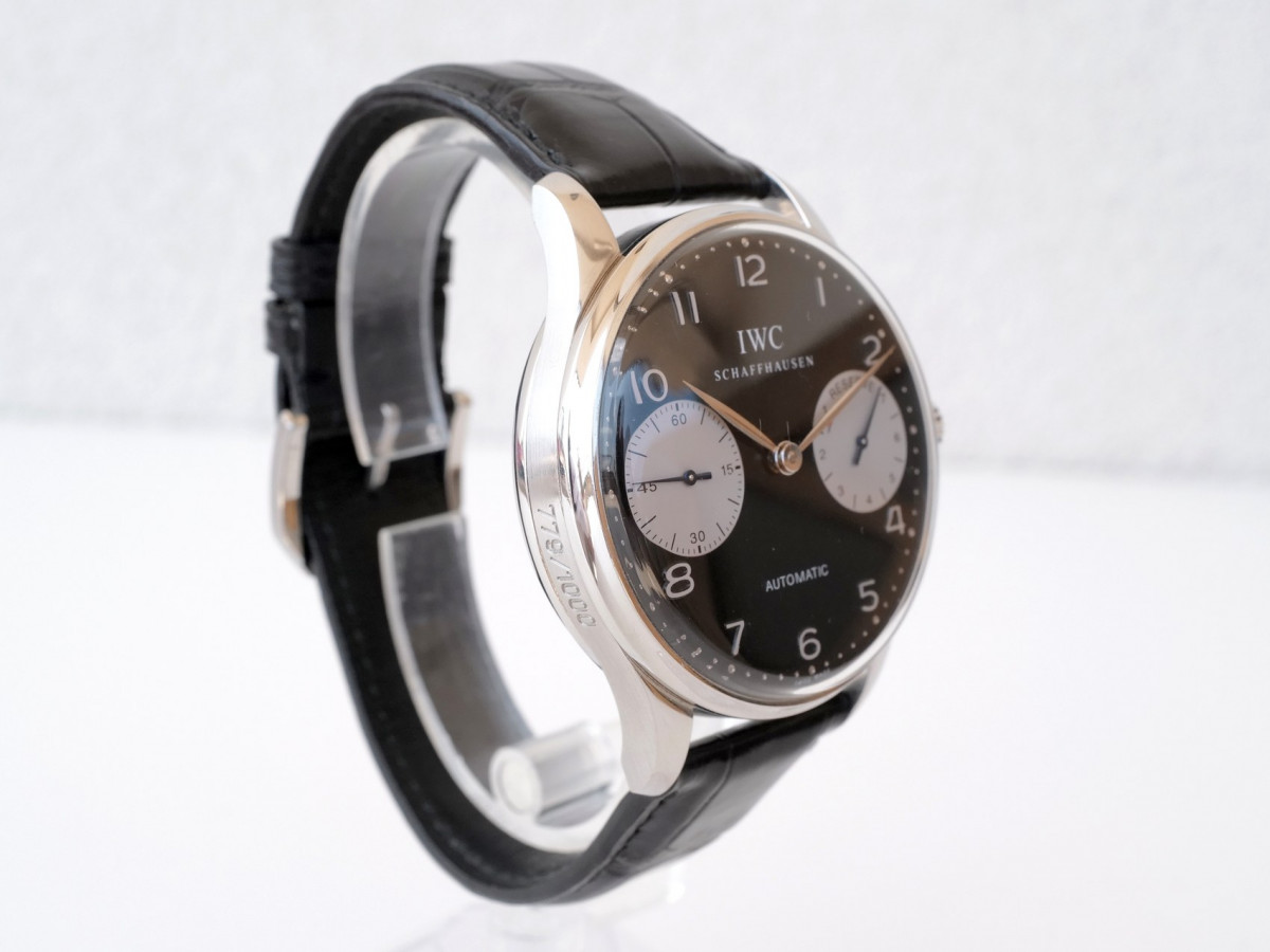 Швейцарський годинник IWC Portugieser 2000 Limited Edition Panda Dial 7 Days Power Reserve