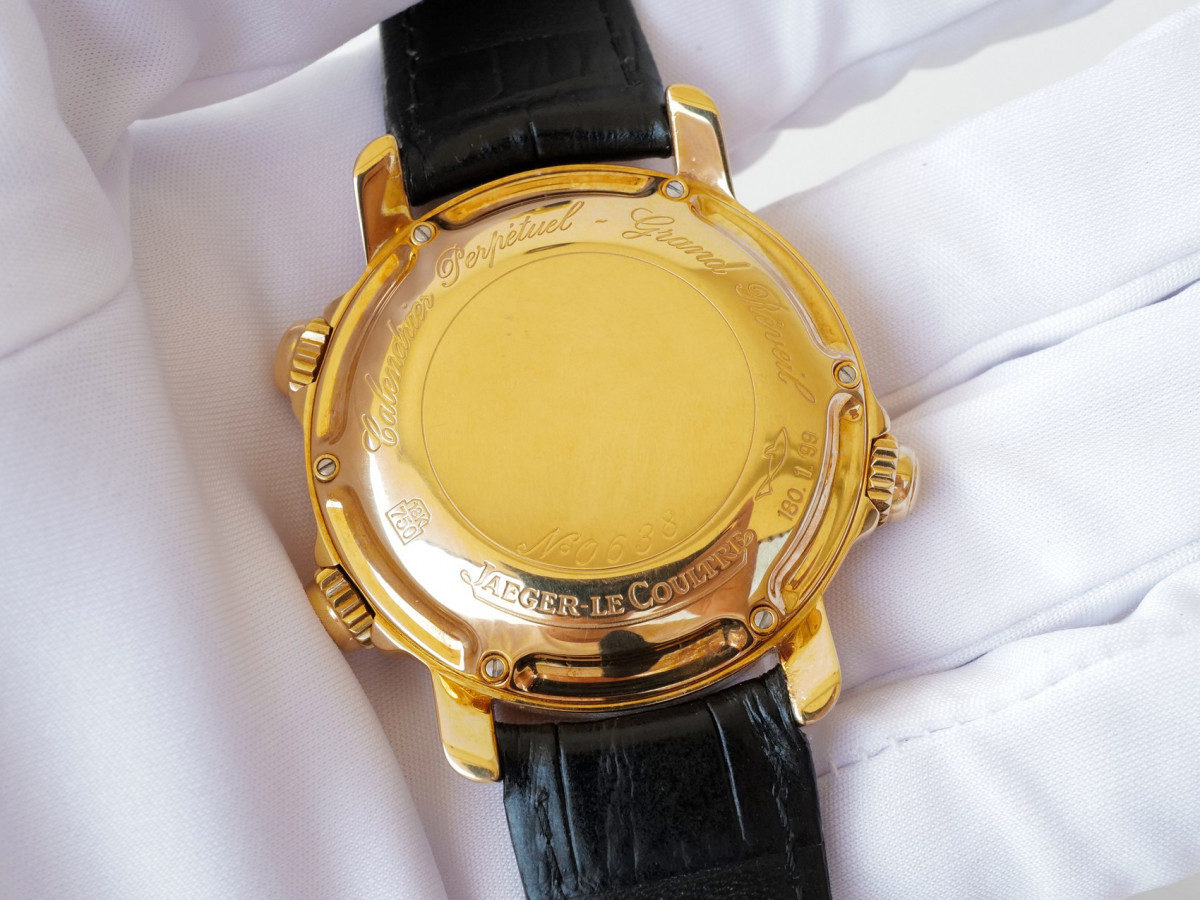 Швейцарские часы Jaeger-LeCoultre Grand Reveil Perpetual Calendar Alarm 18k Yellow Gold
