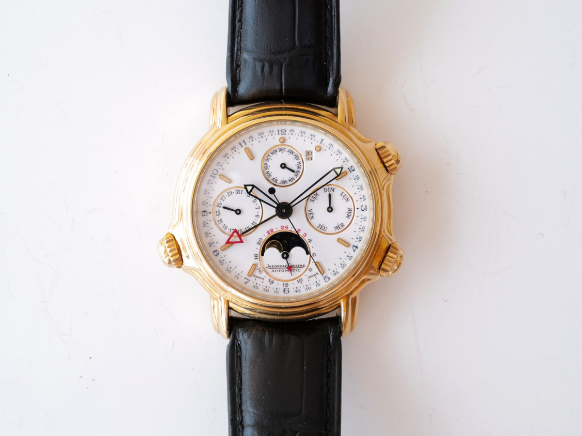 Швейцарские часы Jaeger-LeCoultre Grand Reveil Perpetual Calendar Alarm 18k Yellow Gold