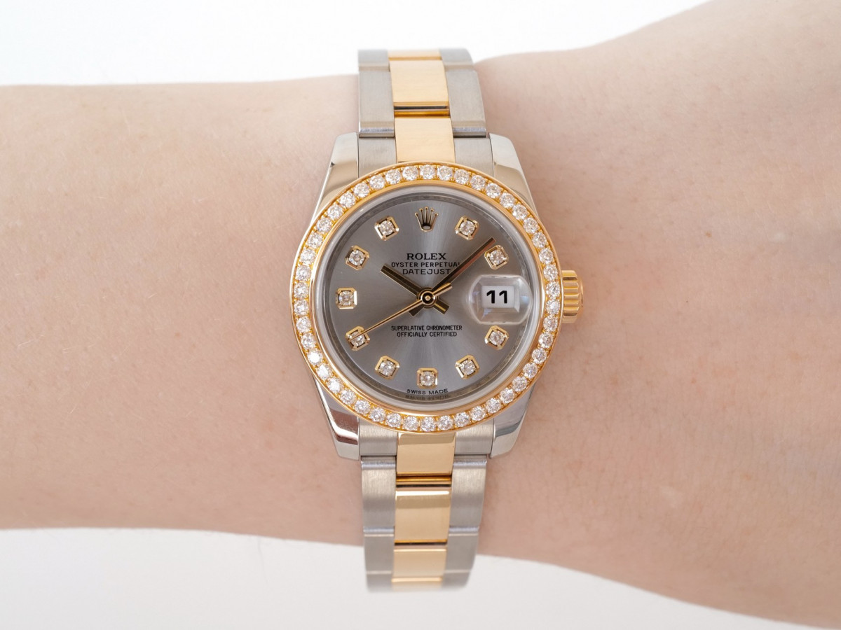 Швейцарские часы Rolex Lady-Datejust 26mm Oyster Steel and Yellow Gold Factory Diamond Dial Bezel