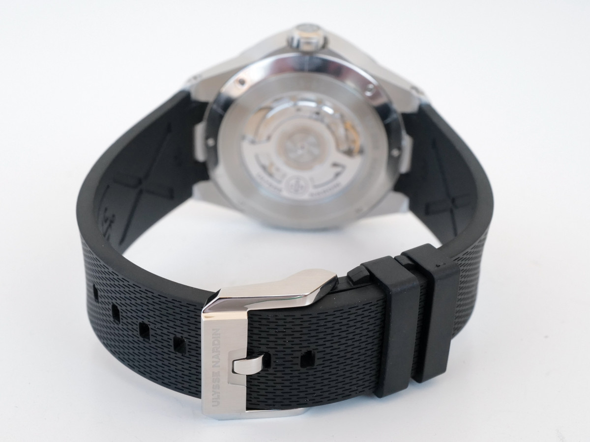 Швейцарские часы Ulysse Nardin Executive Dual Time Blast 42mm Black Dial