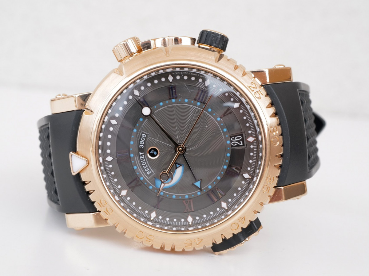 Швейцарские часы Breguet Marine Royale Alarm 18K Rose Gold