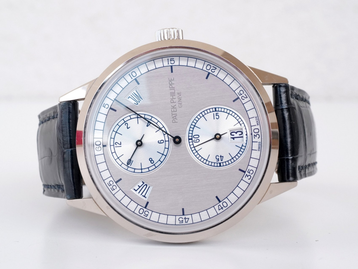 Швейцарские часы Patek Philippe Annual Calendar Regulator 18K White Gold 41