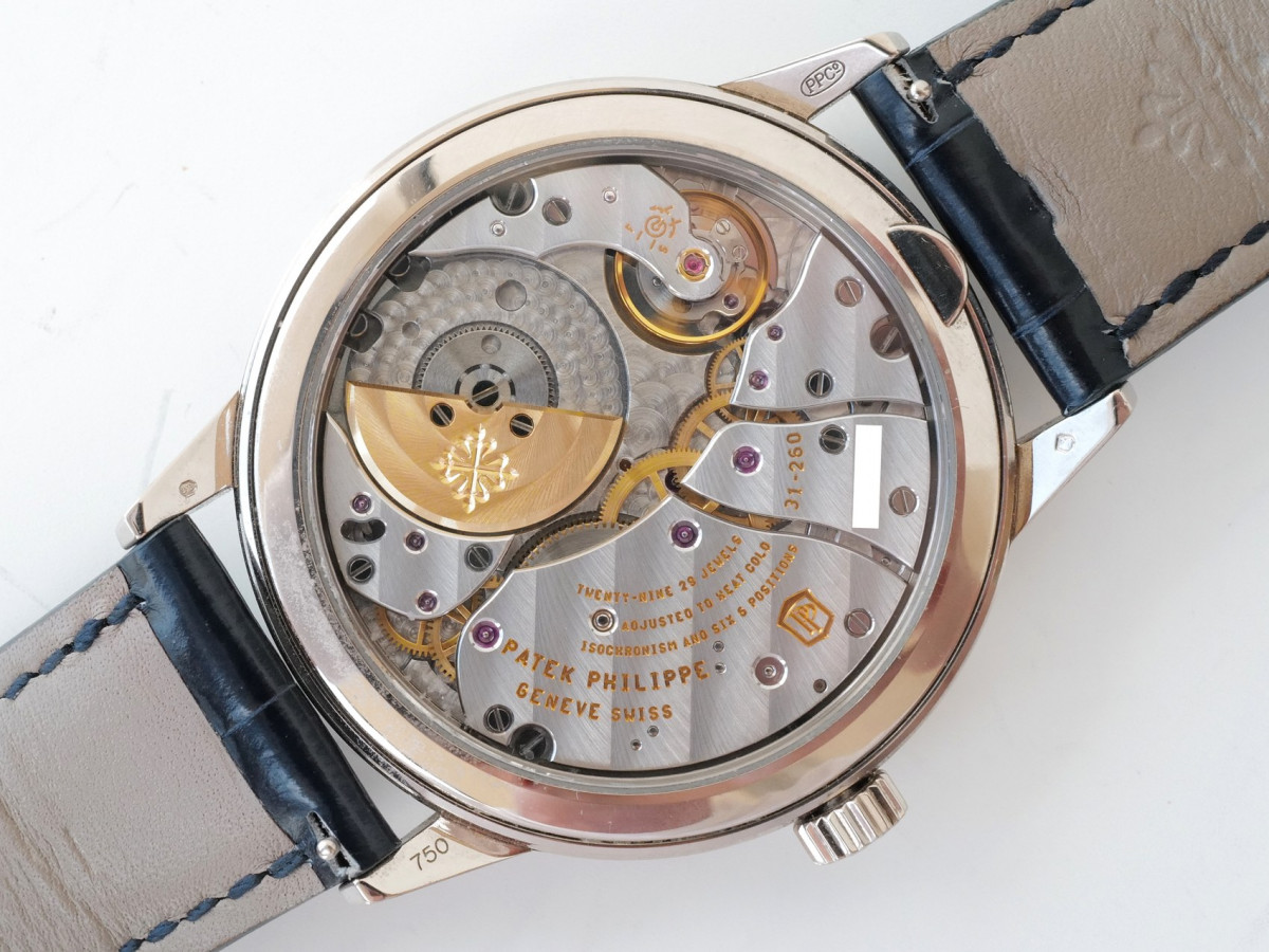 Швейцарские часы Patek Philippe Annual Calendar Regulator 18K White Gold 41