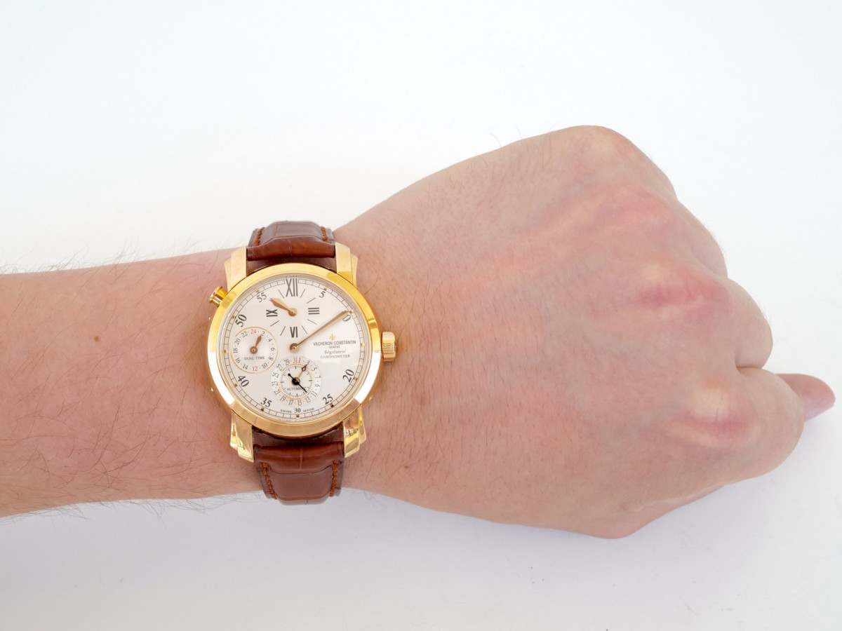 Швейцарський годинник Vacheron Constantin Malte Dual Time Regulator 18K Yellow Gold
