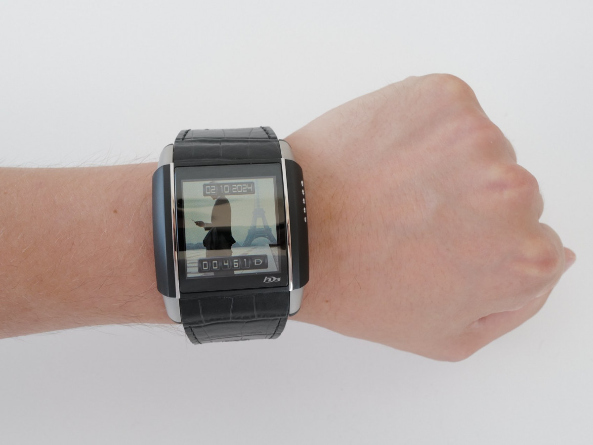 Швейцарський годинник HD3 Slyde