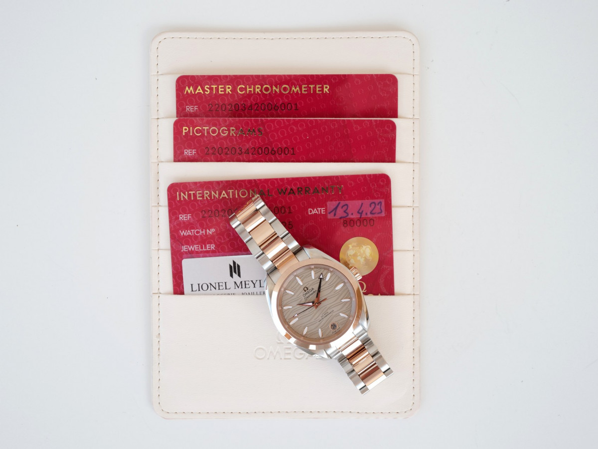 Швейцарские часы Omega Seamaster Aqua Terra 150M Grey Dial Co‑Axial Master Chronometer Steel 18K Rose Gold Sedna