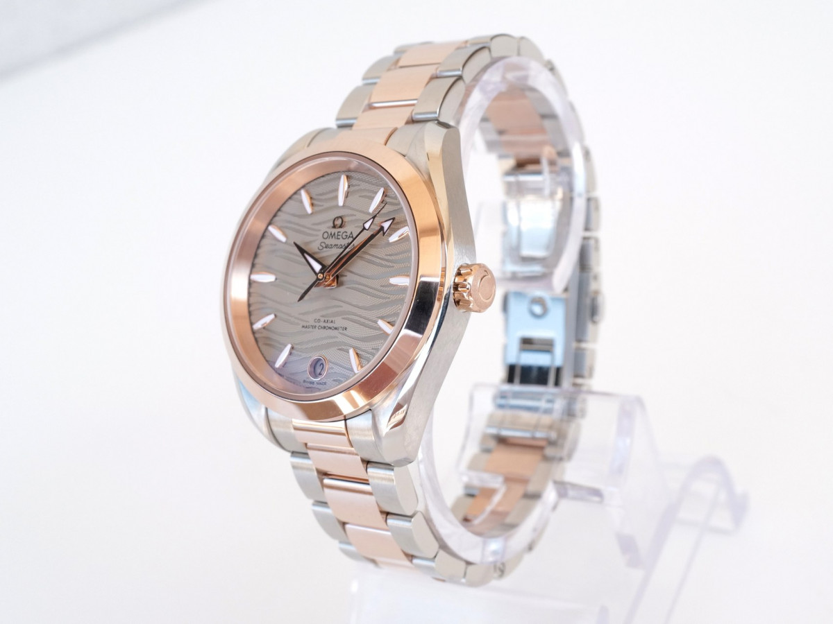 Швейцарские часы Omega Seamaster Aqua Terra 150M Grey Dial Co‑Axial Master Chronometer Steel 18K Rose Gold Sedna