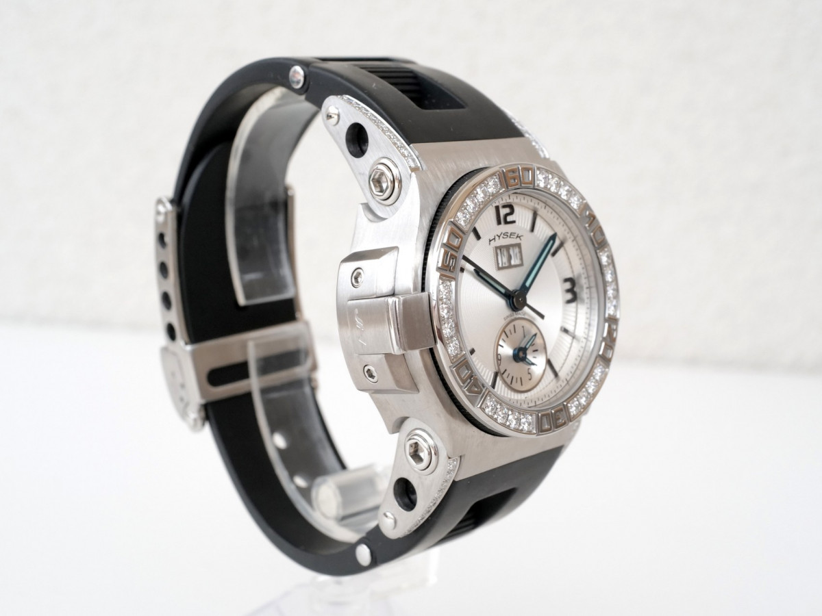 Швейцарський годинник Jorg Hysek Abyss GMT Diamonds