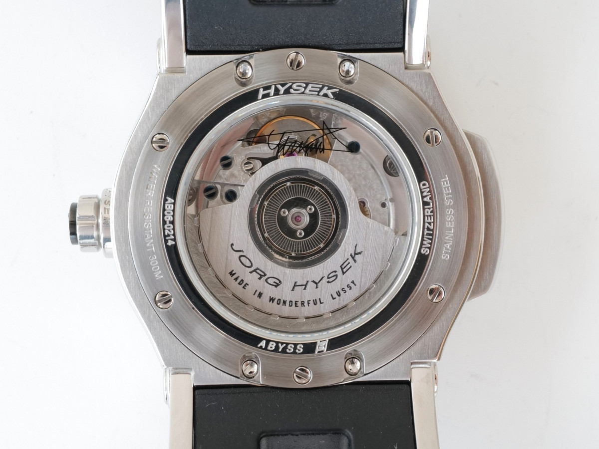 Швейцарський годинник Jorg Hysek Abyss GMT Diamonds