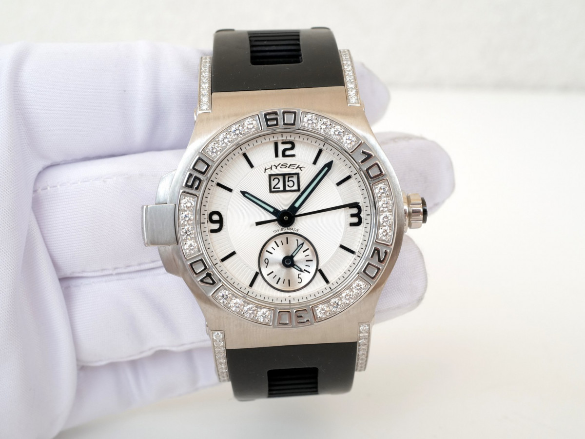 Швейцарський годинник Jorg Hysek Abyss GMT Diamonds