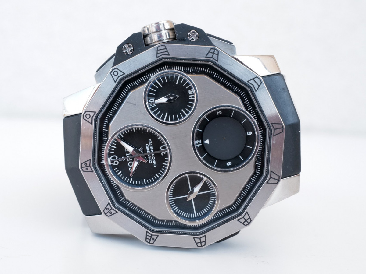 Швейцарские часы Corum Admirals Cup Seafender Titanium Split Second Chronograph