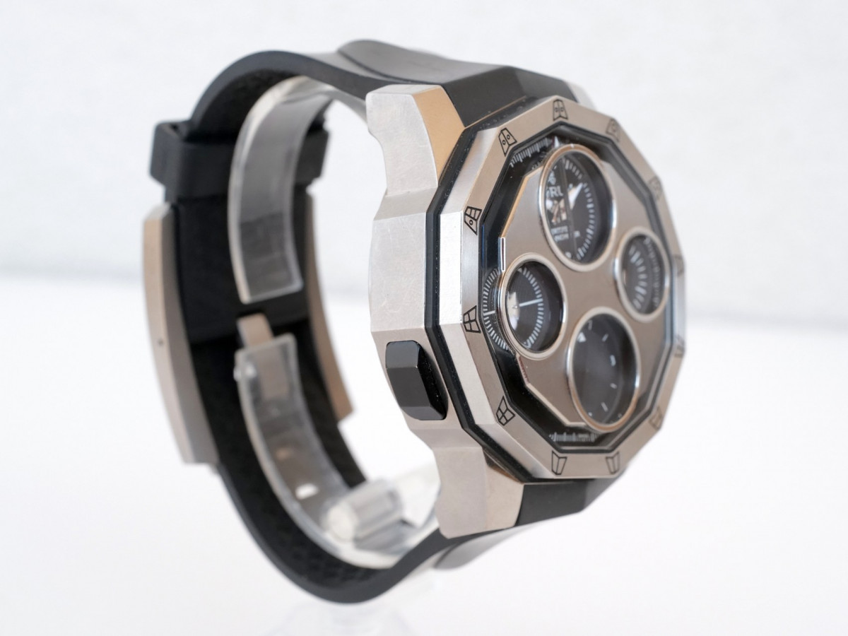 Швейцарские часы Corum Admirals Cup Seafender Titanium Split Second Chronograph